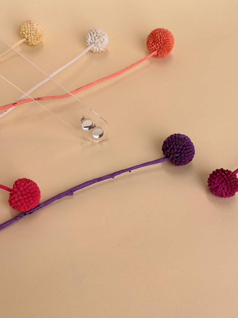 Nappikorvakorut "KONFETTI", 1 pari, hopea (peili) - Image 3