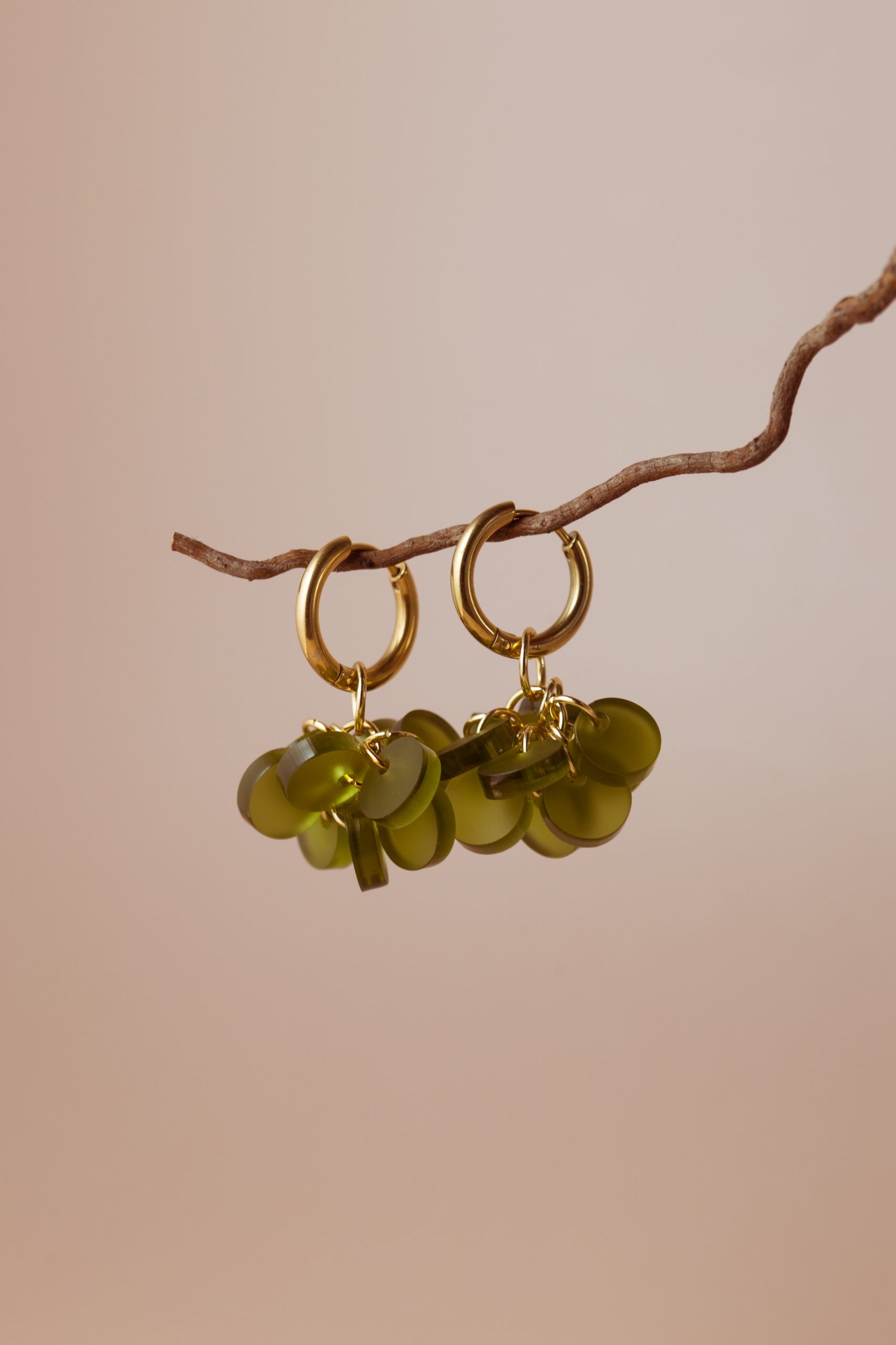 FLOW - korvakorut, oliivi - Image 2